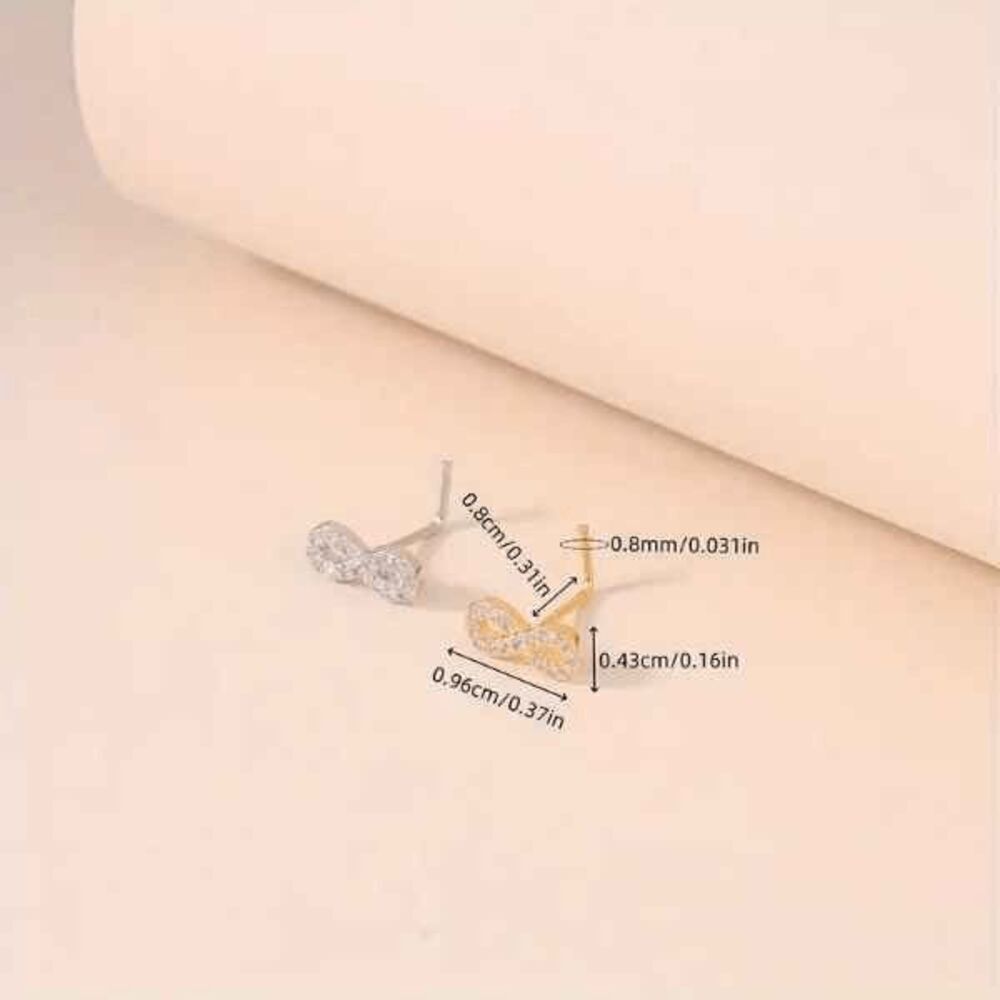 INFINITY DIAMOND NOSE RING - Picture 3 of 4